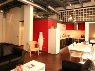Center Apartment *